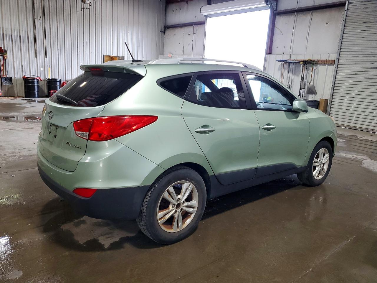 2011 HYUNDAI TUCSON