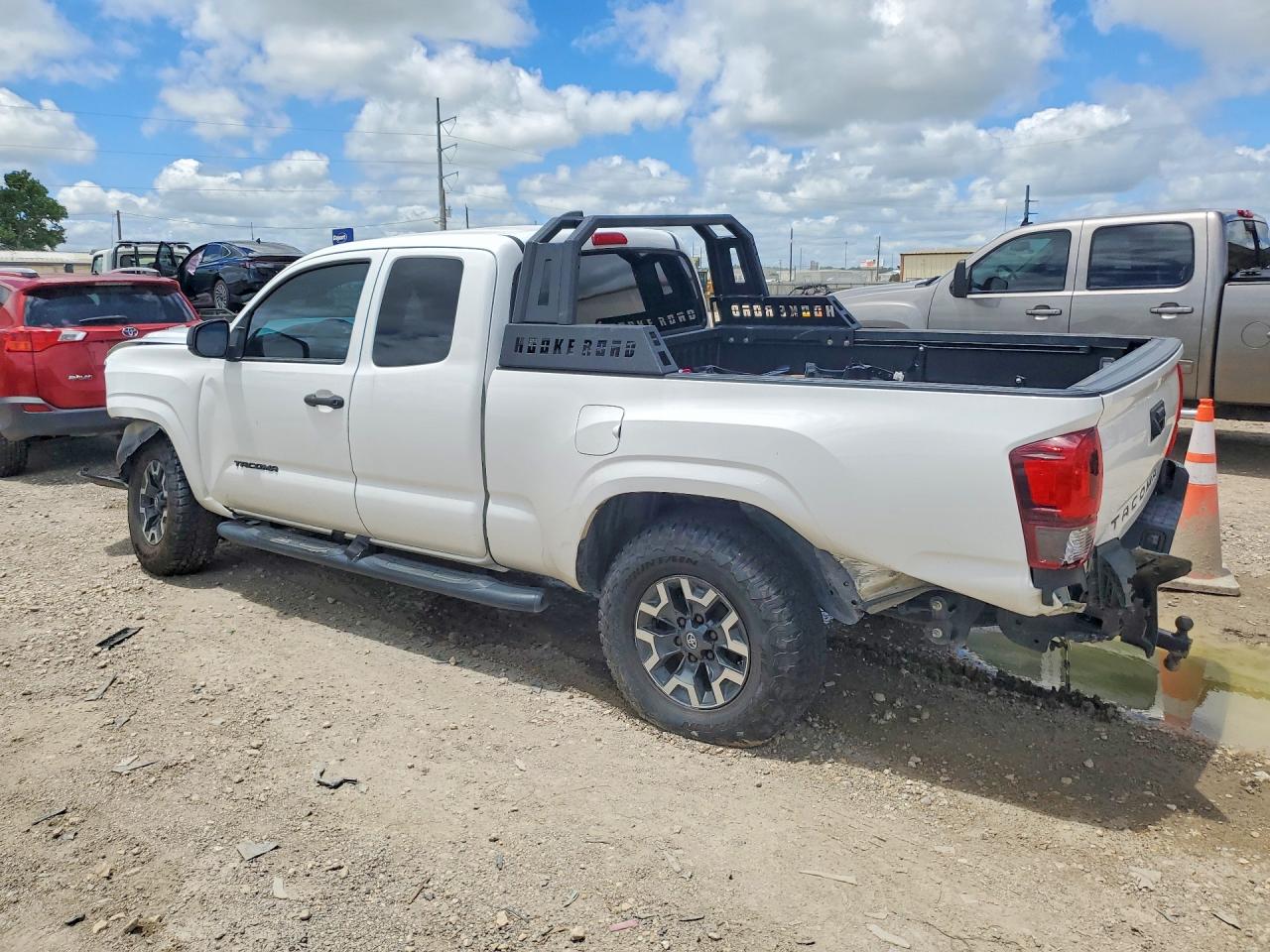 2022 TOYOTA TACOMA