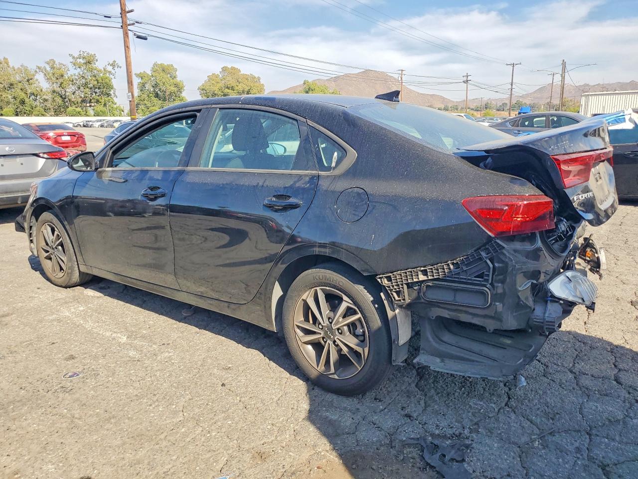 2023 KIA FORTE