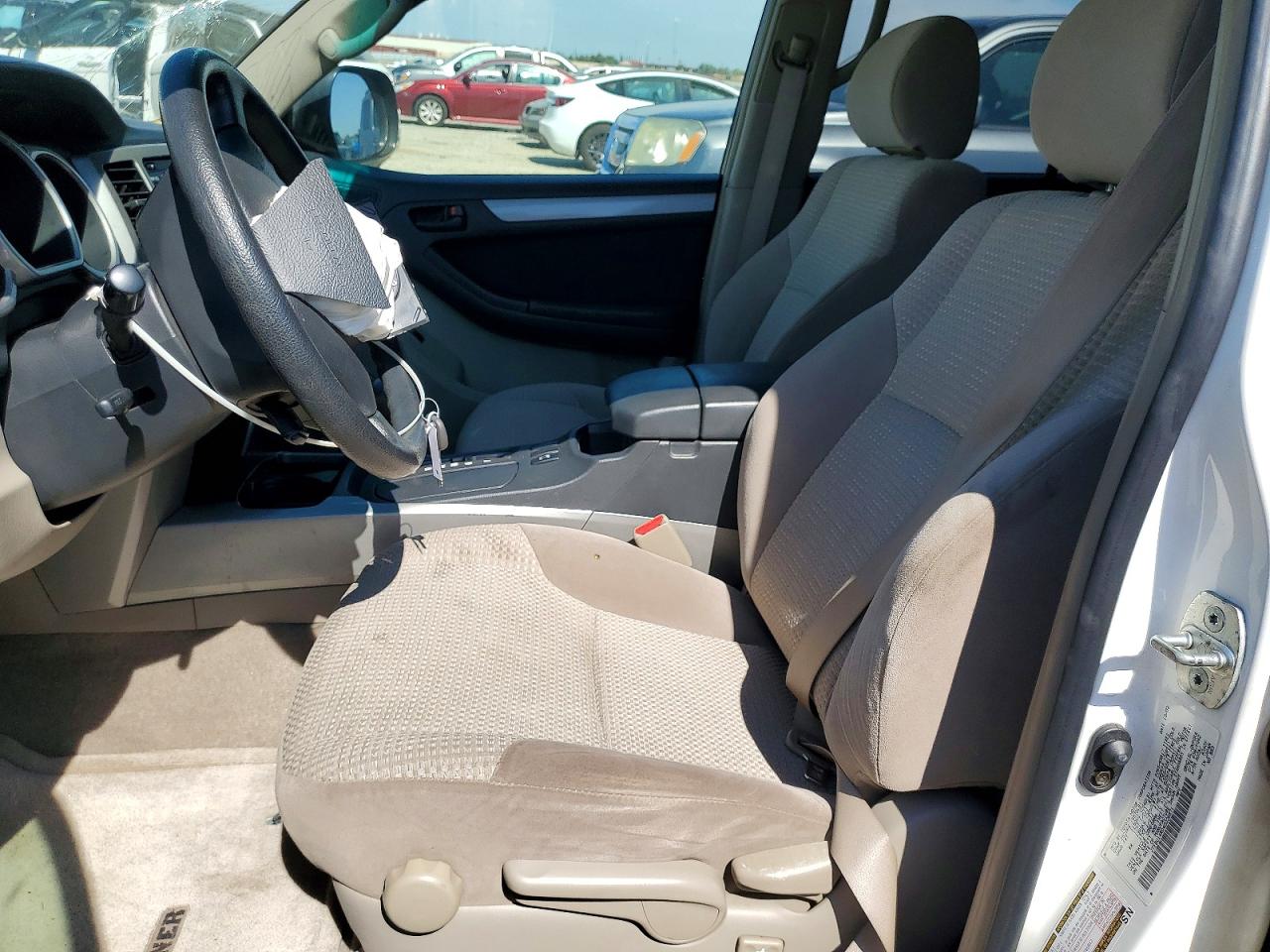 2004 TOYOTA 4RUNNER
