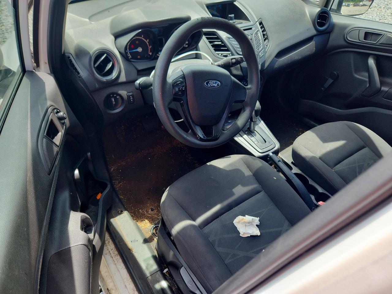 2014 FORD FIESTA