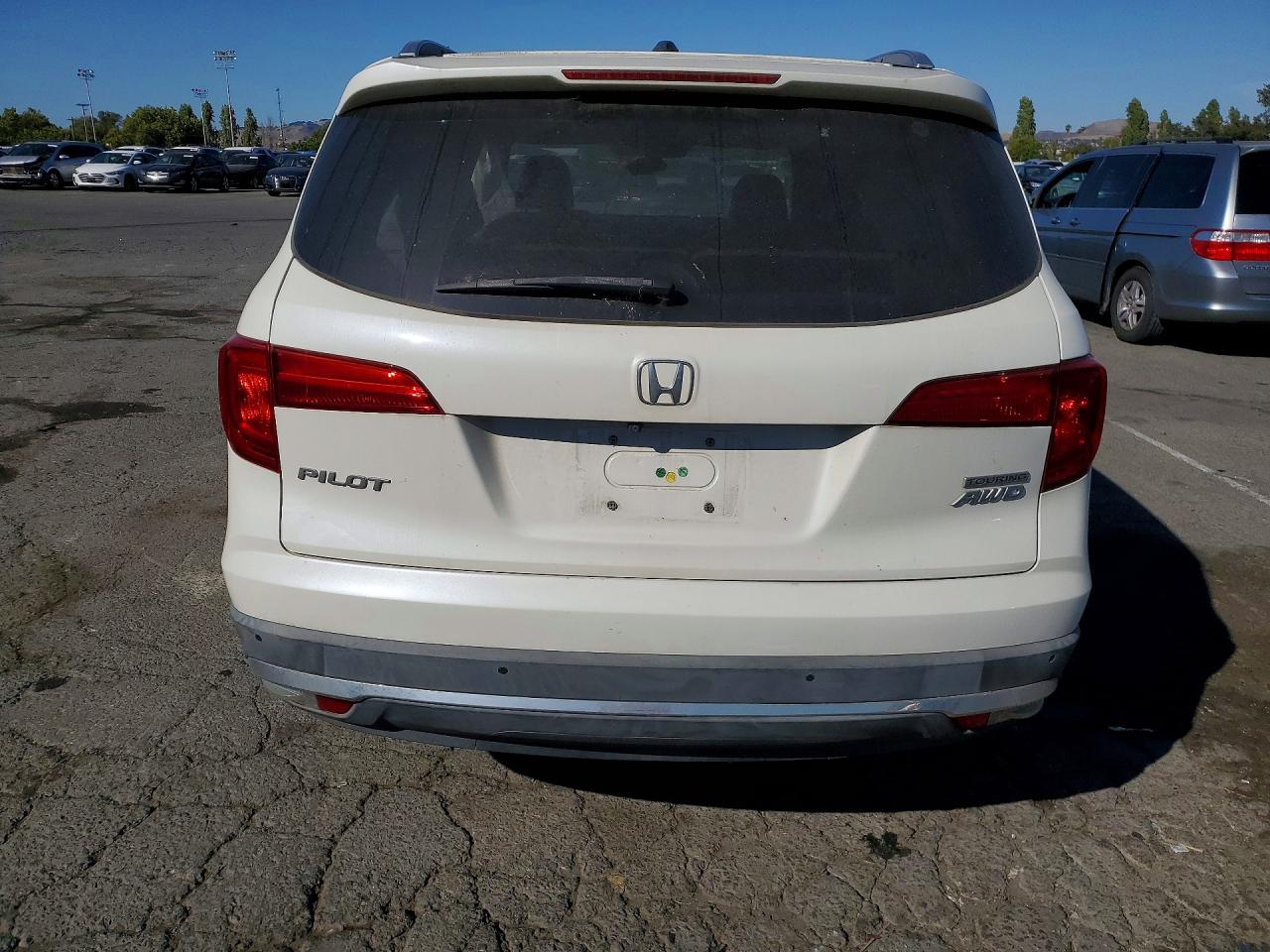 2016 HONDA PILOT