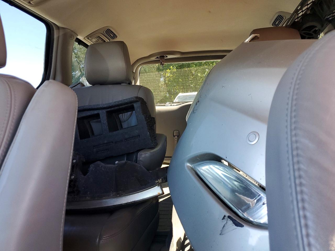 2009 TOYOTA SIENNA