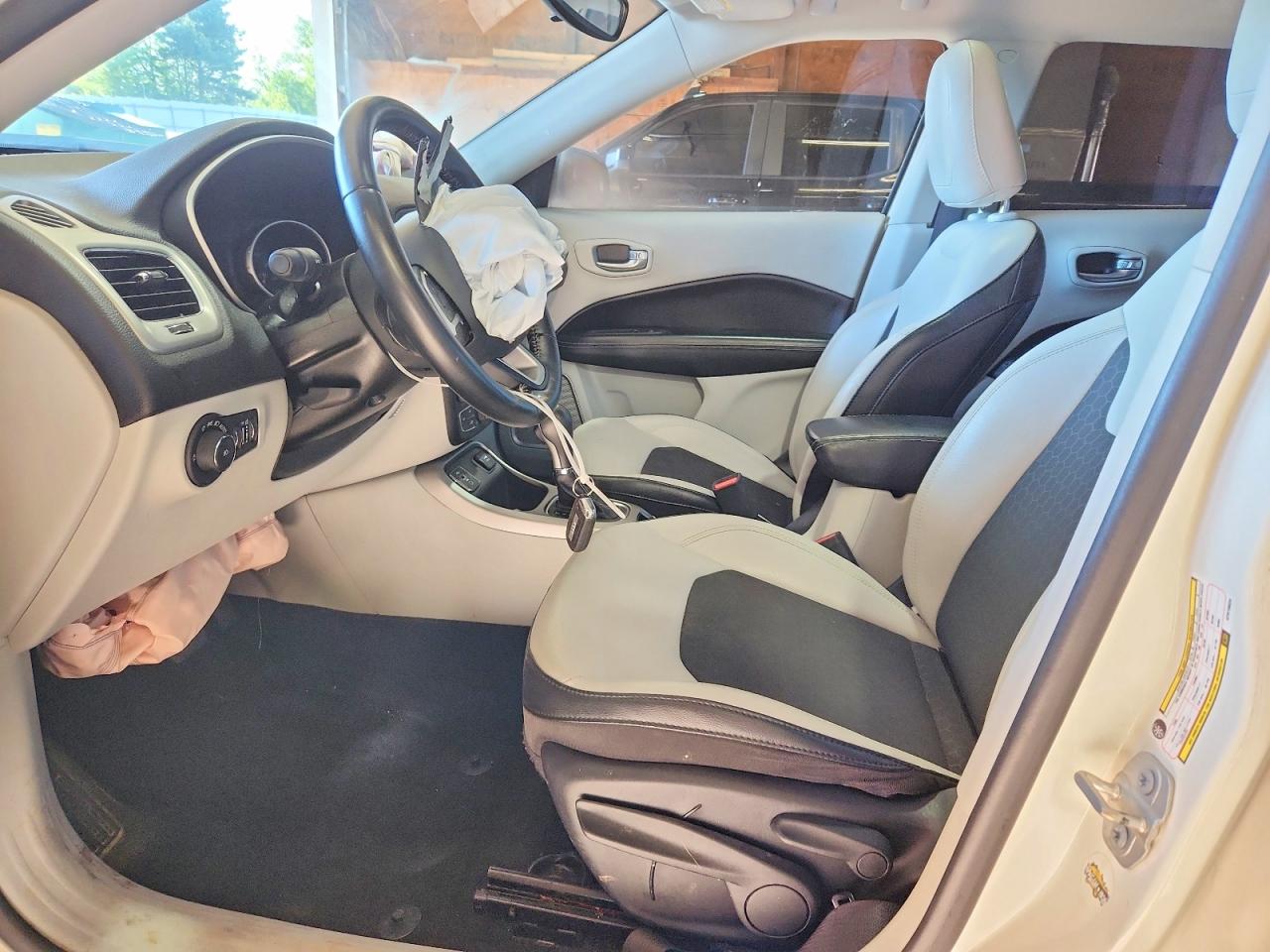 2019 JEEP COMPASS
