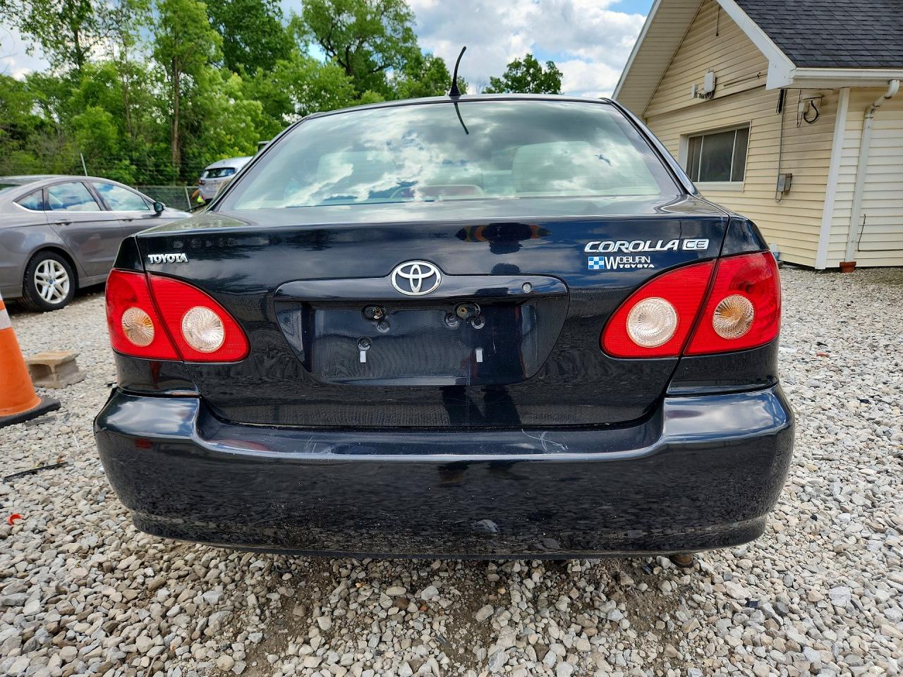 2006 TOYOTA COROLLA