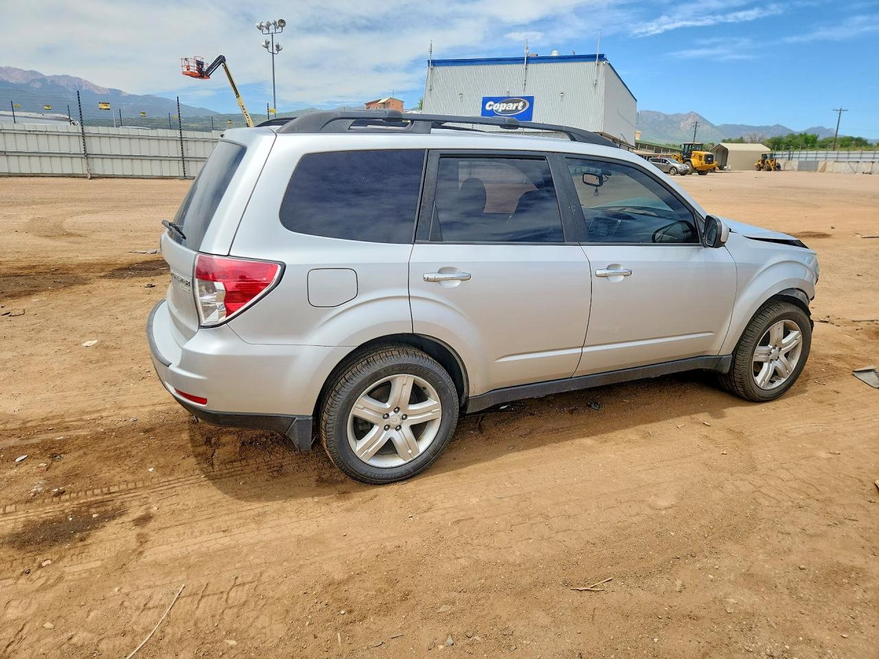 2010 SUBARU FORESTER