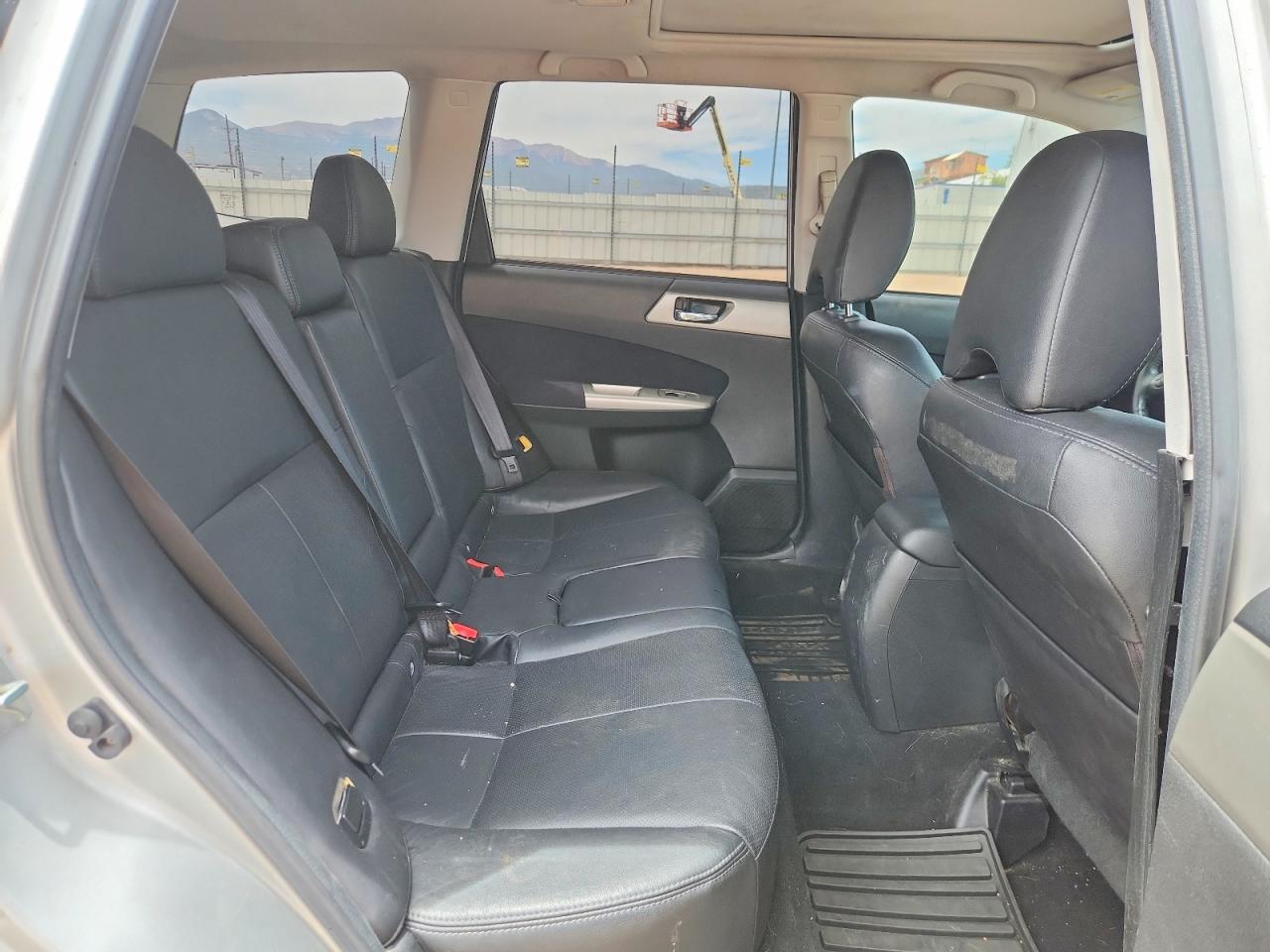 2010 SUBARU FORESTER