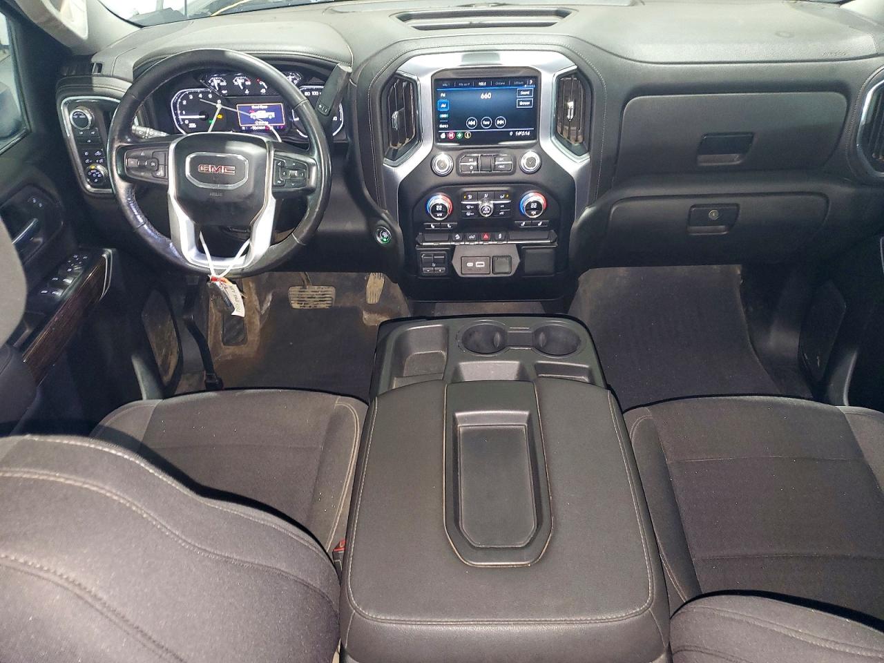 2023 GMC SIERRA