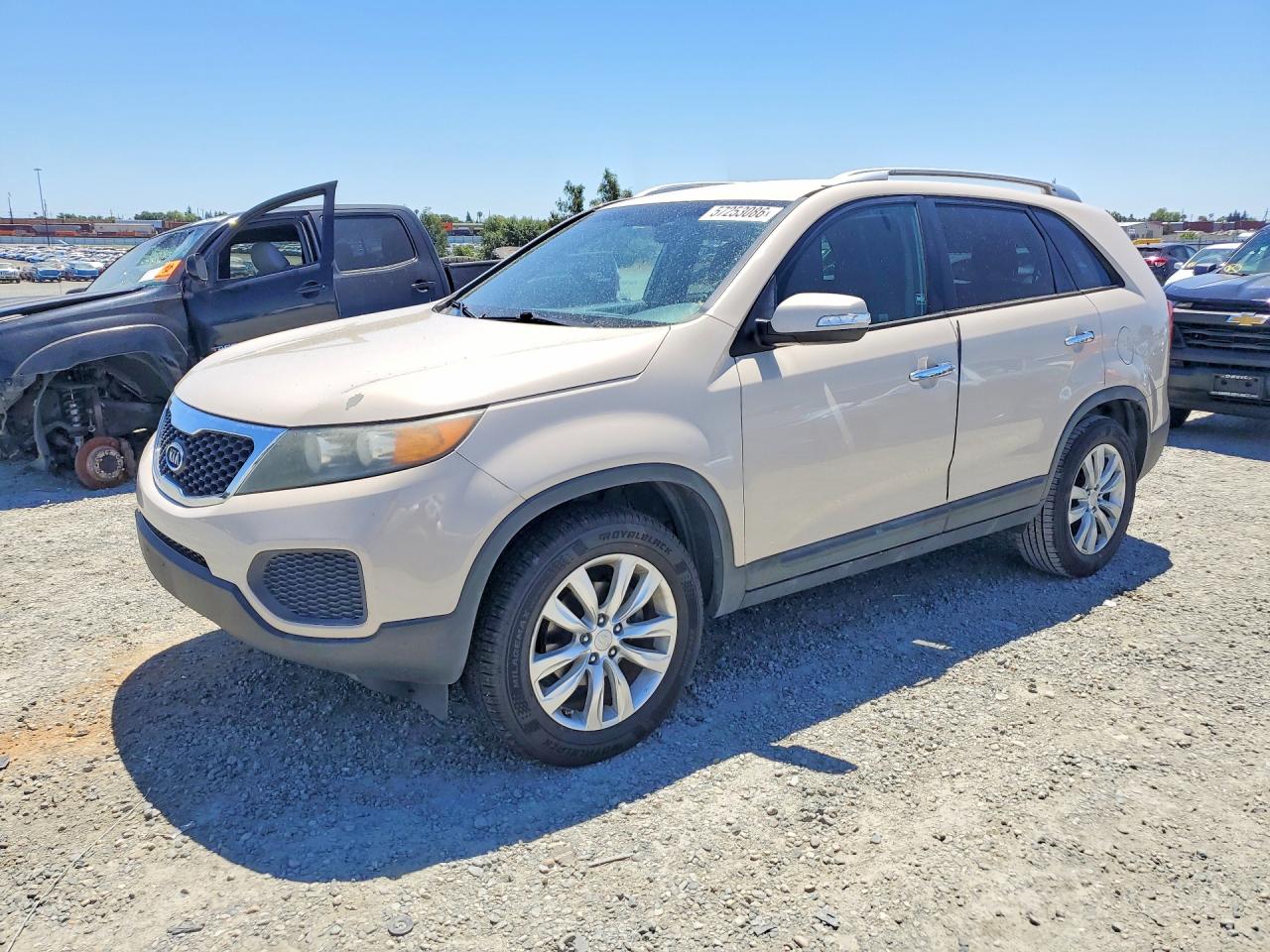 2011 KIA SORENTO