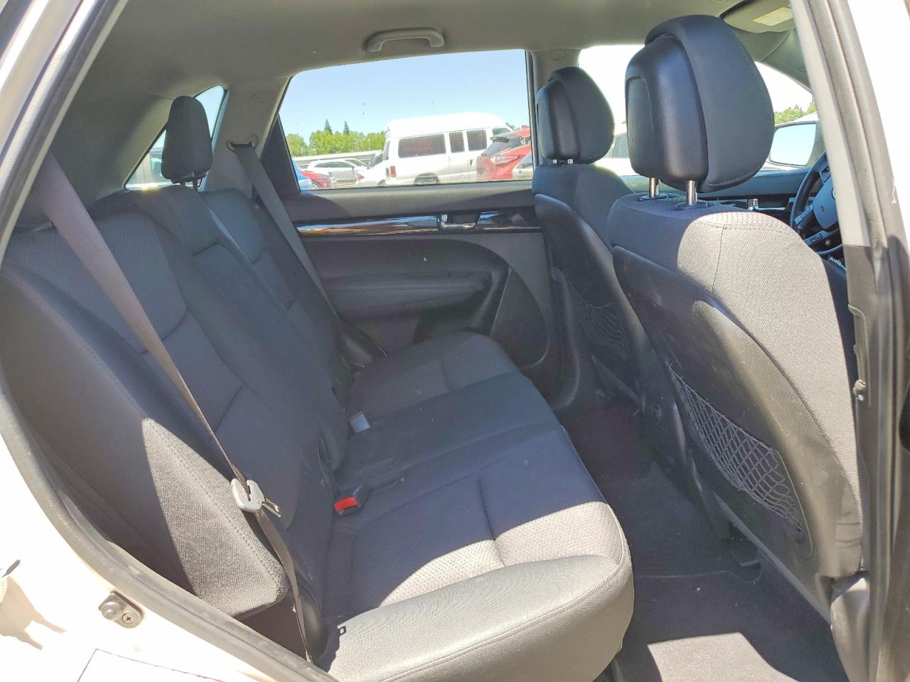 2011 KIA SORENTO