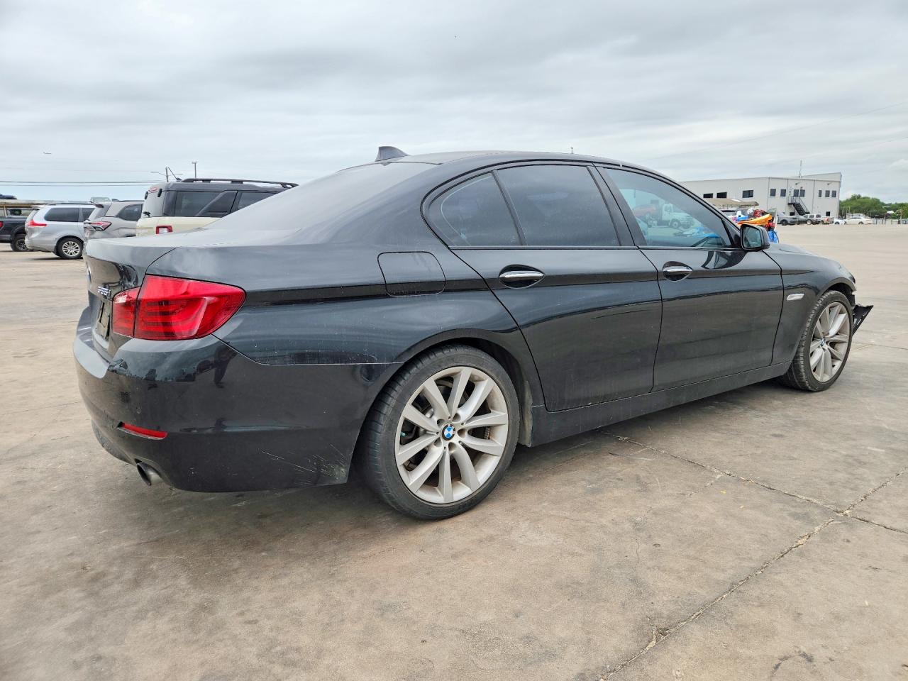 2011 BMW 5 SERIES