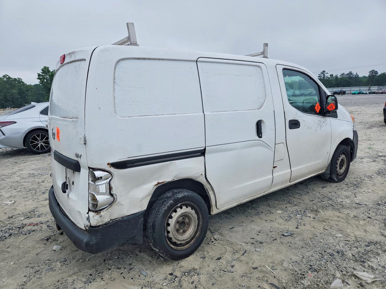 2015 NISSAN NV