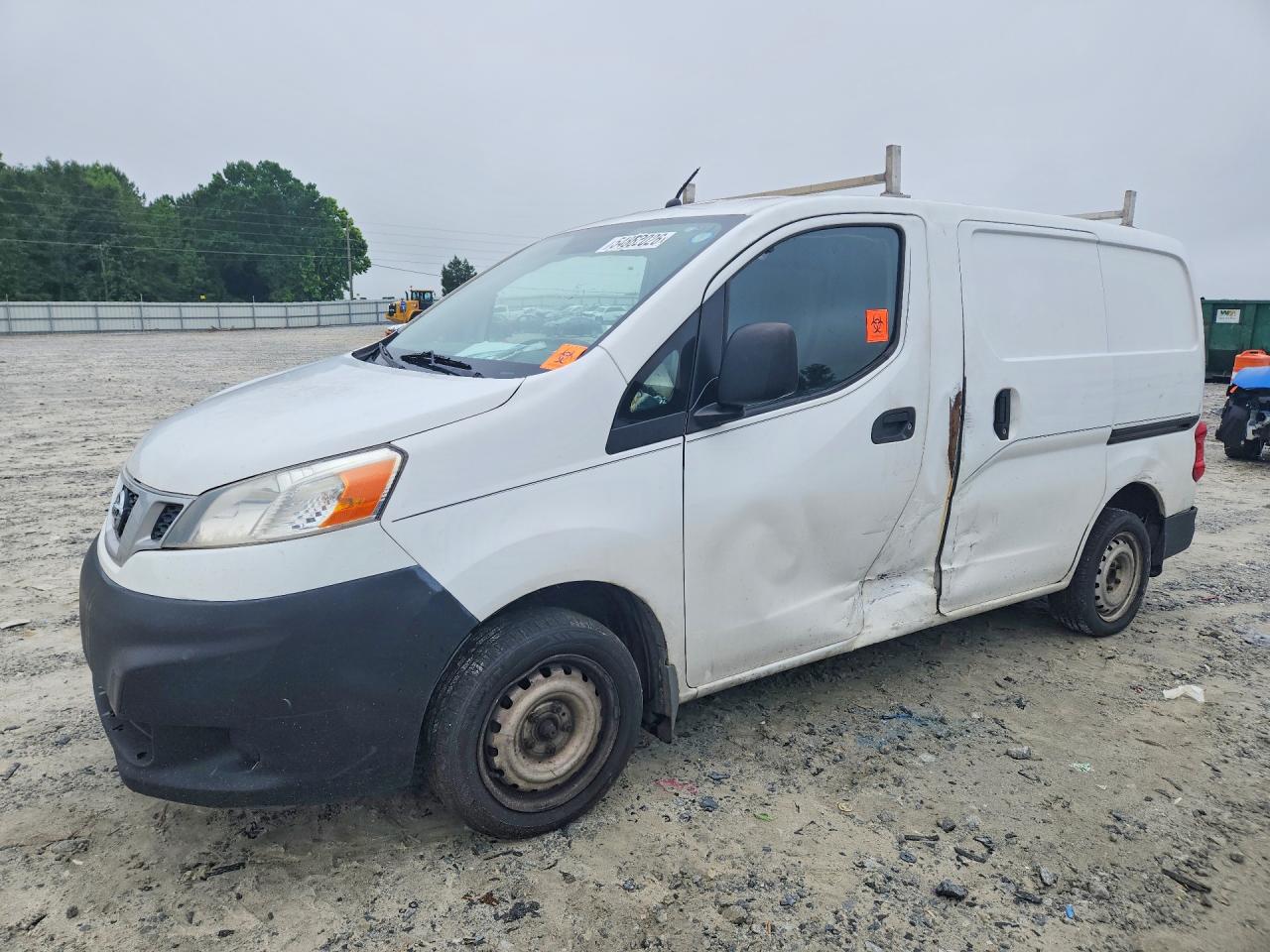 2015 NISSAN NV