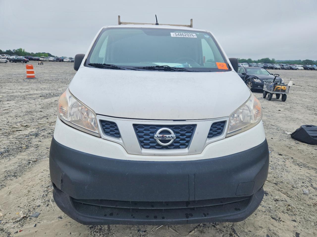 2015 NISSAN NV