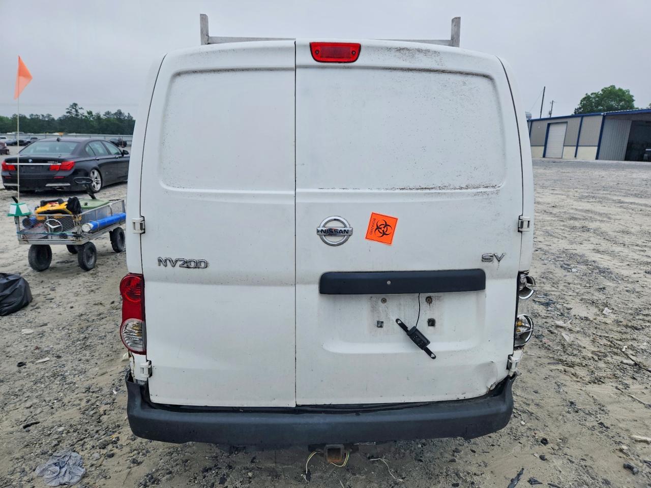 2015 NISSAN NV