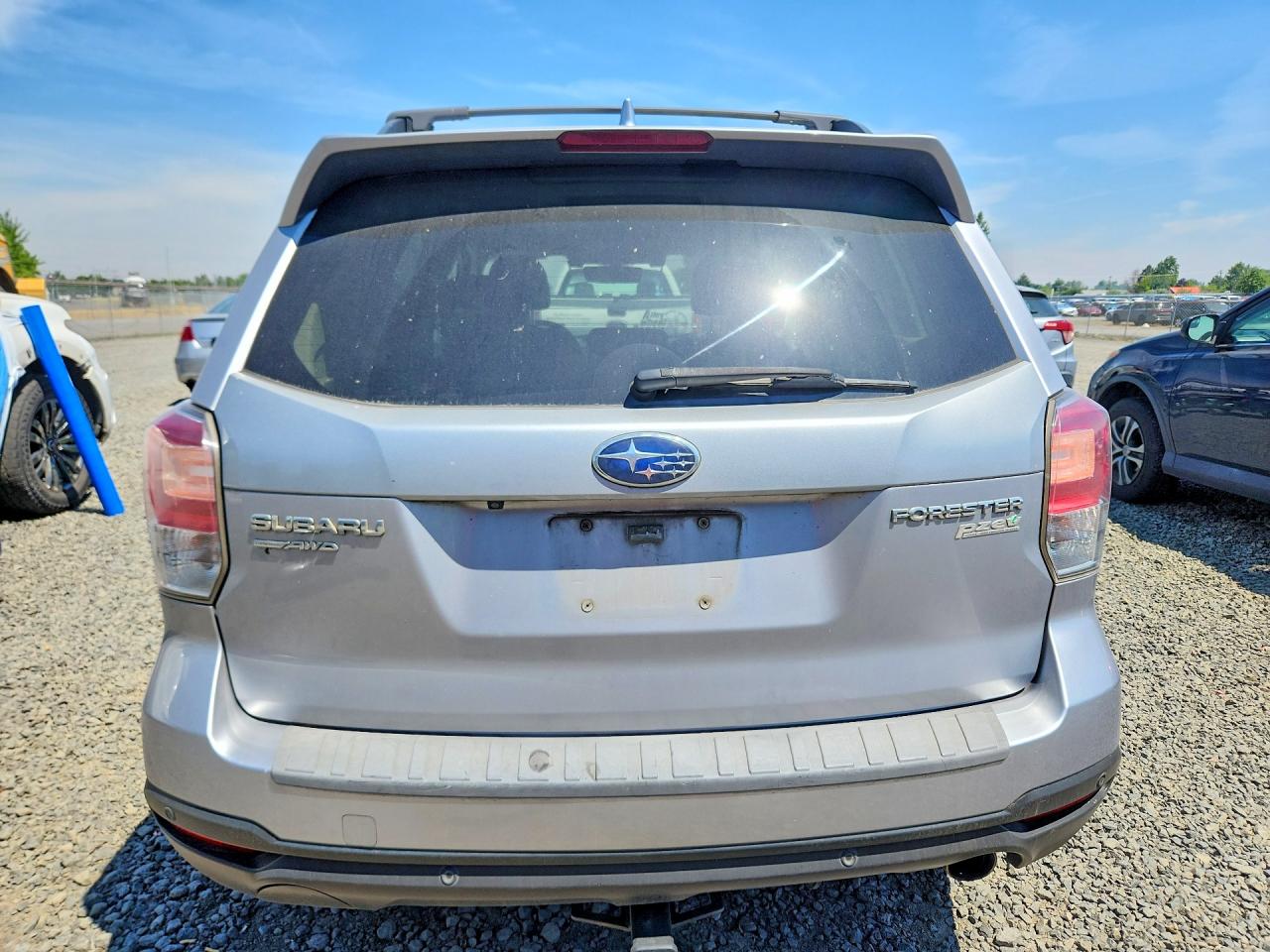 2017 SUBARU FORESTER