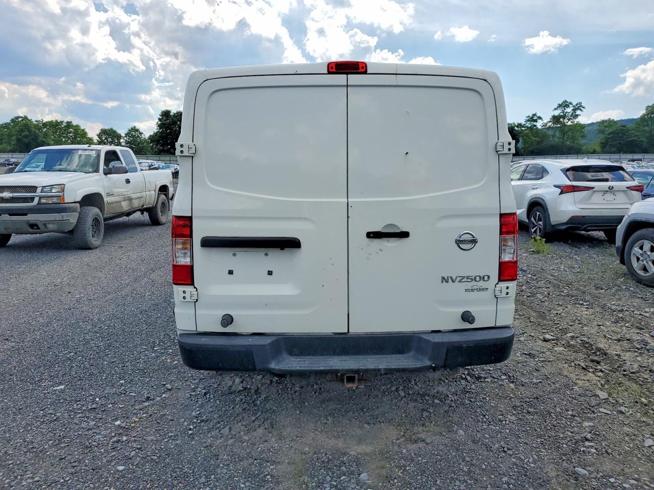 2018 NISSAN NV 2500