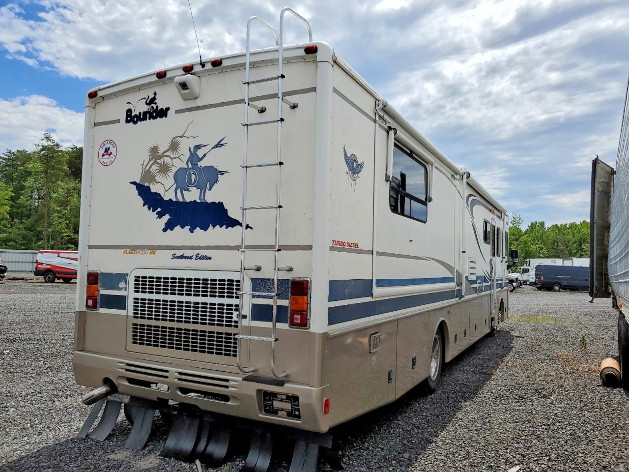 2002 FLEETWOOD RV ALL OTHER