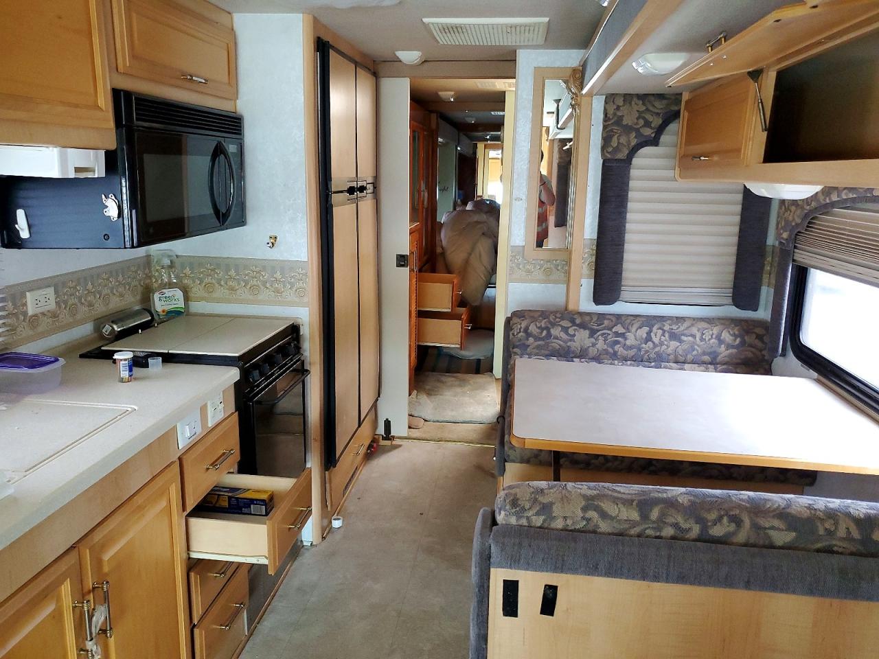 2002 FLEETWOOD RV ALL OTHER
