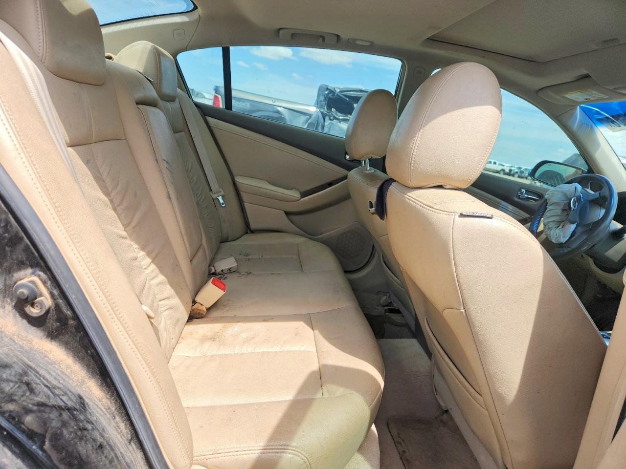 2010 NISSAN ALTIMA