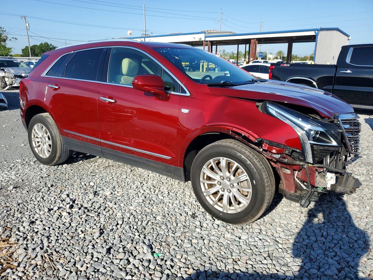 2017 CADILLAC XT5