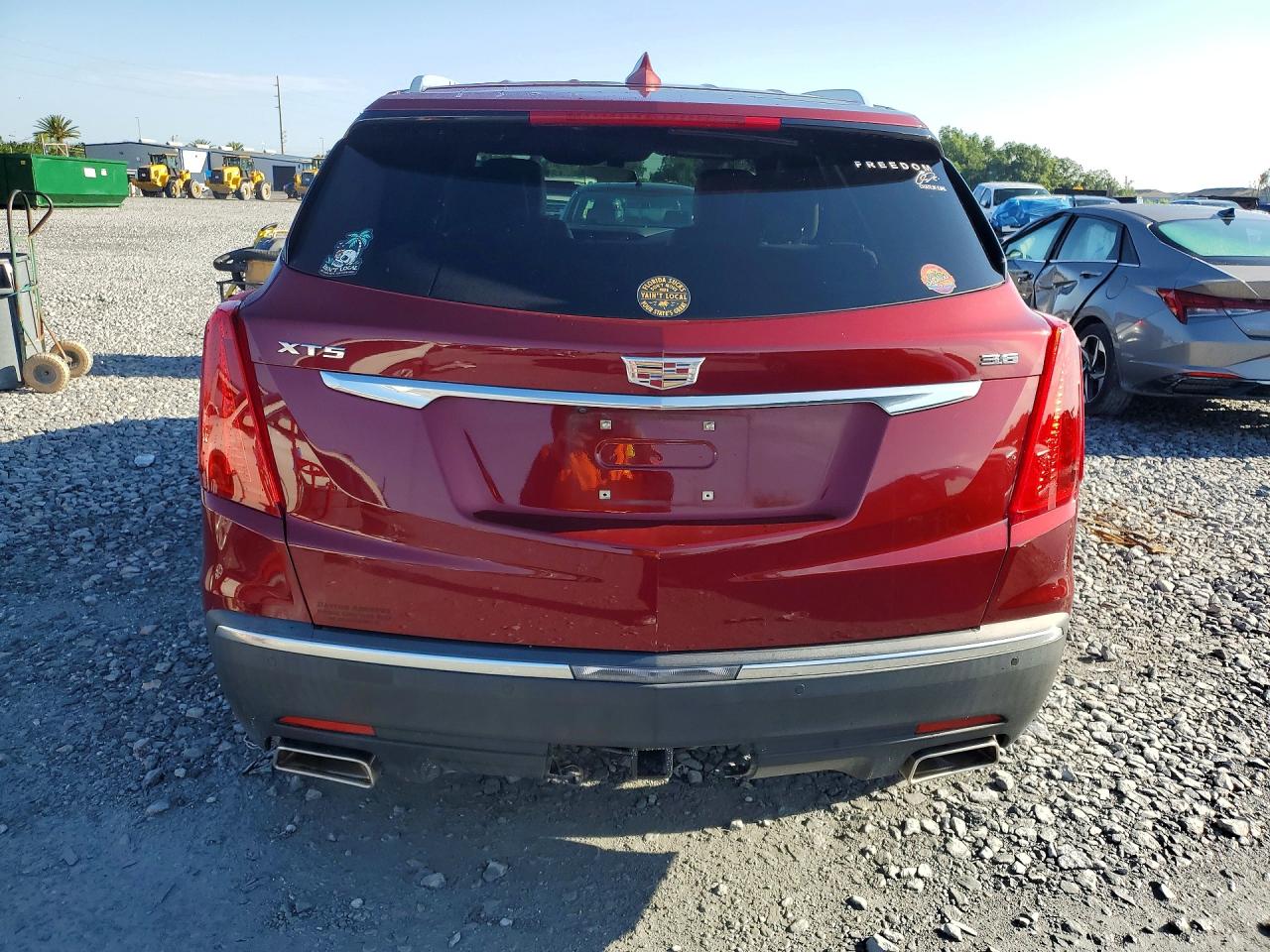 2017 CADILLAC XT5