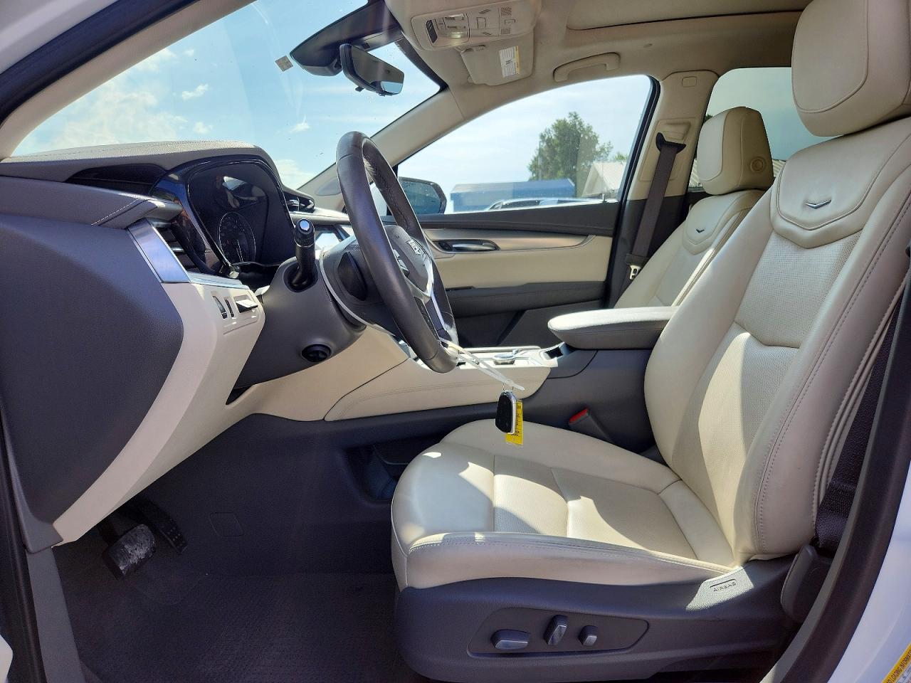 2024 CADILLAC XT5
