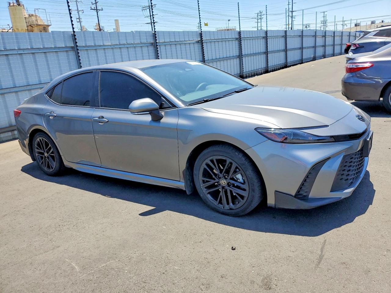 2025 TOYOTA CAMRY