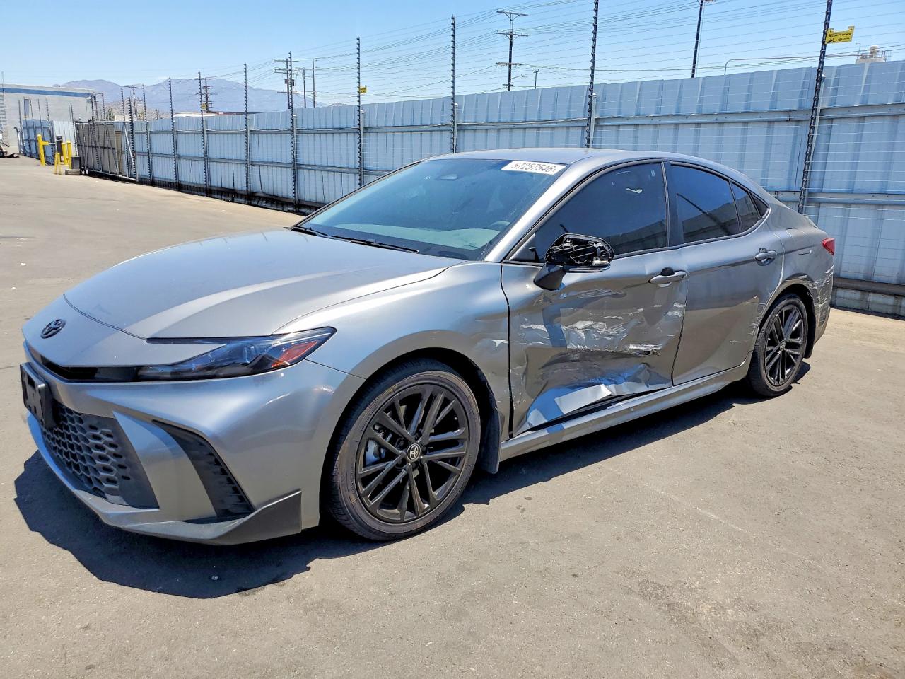 2025 TOYOTA CAMRY