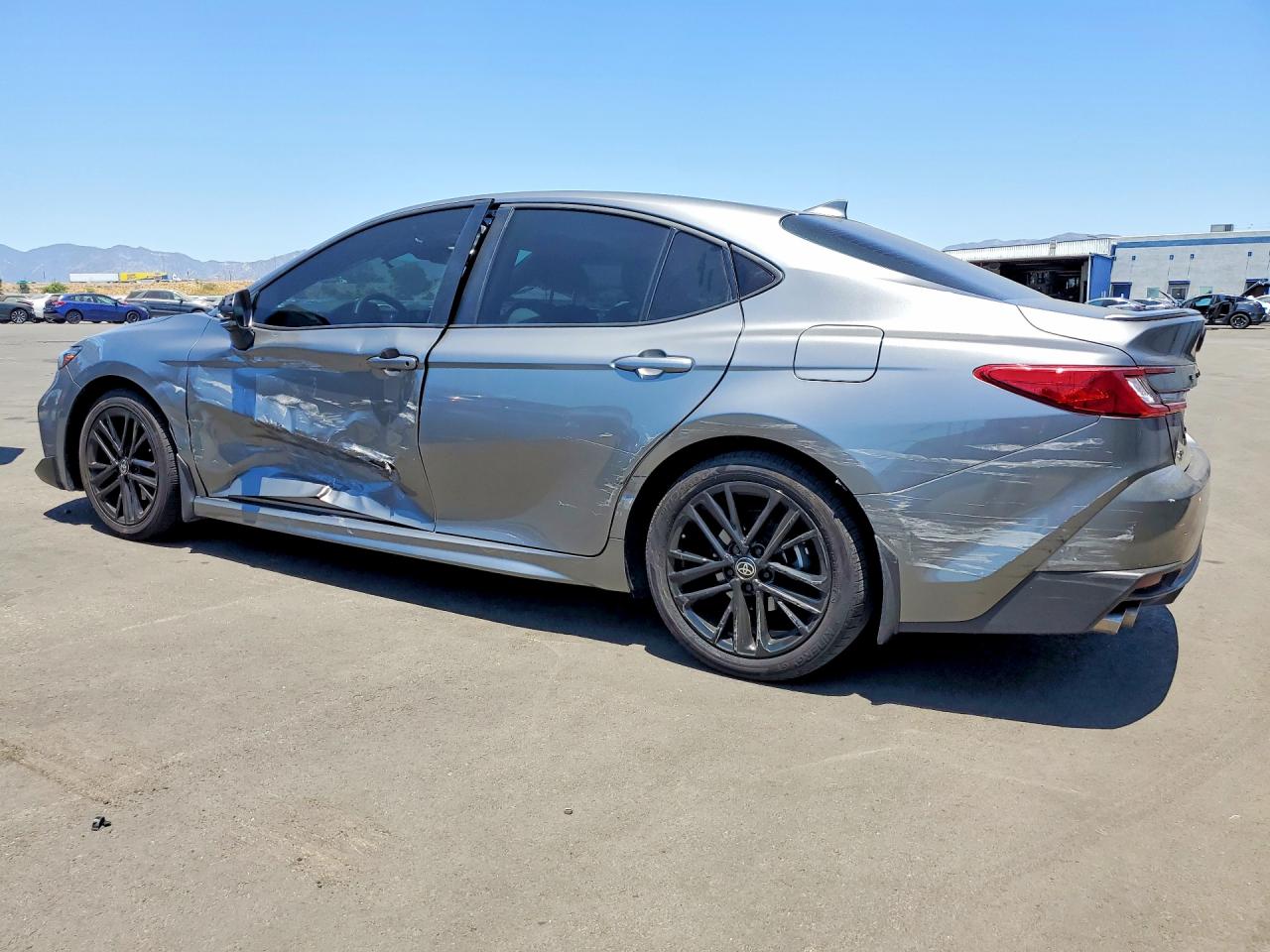 2025 TOYOTA CAMRY