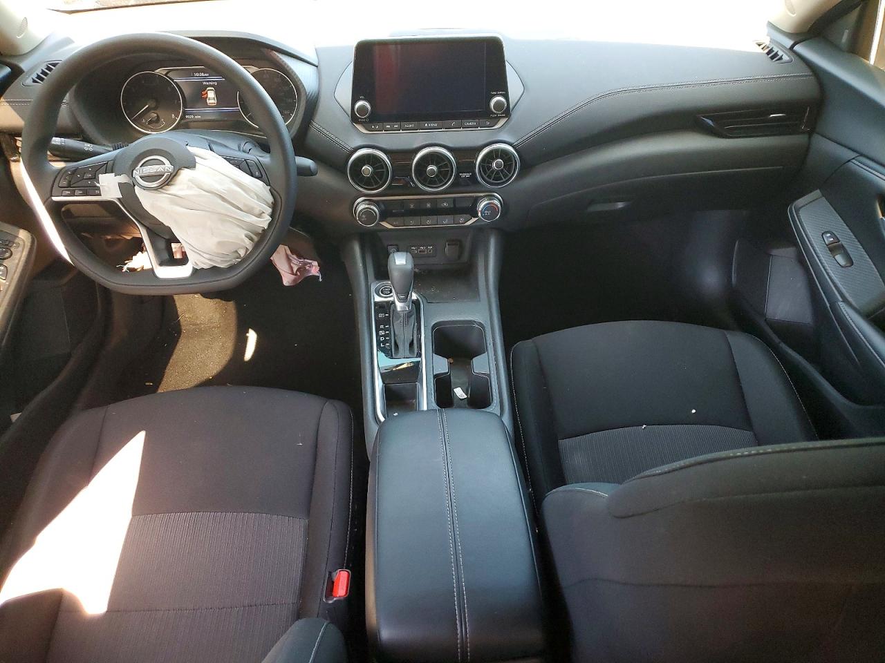 2025 NISSAN SENTRA