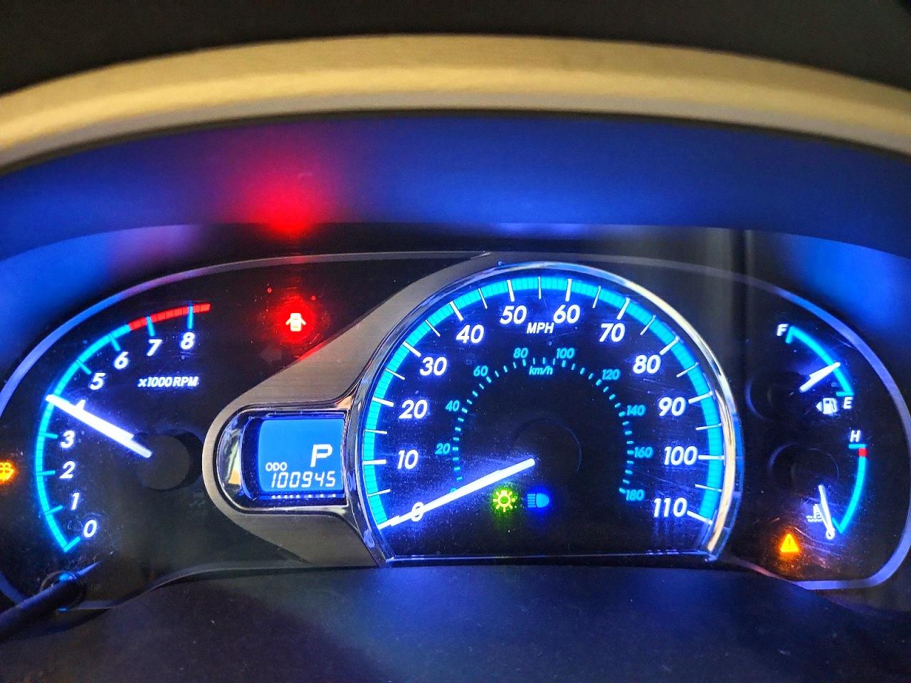 2013 TOYOTA SIENNA