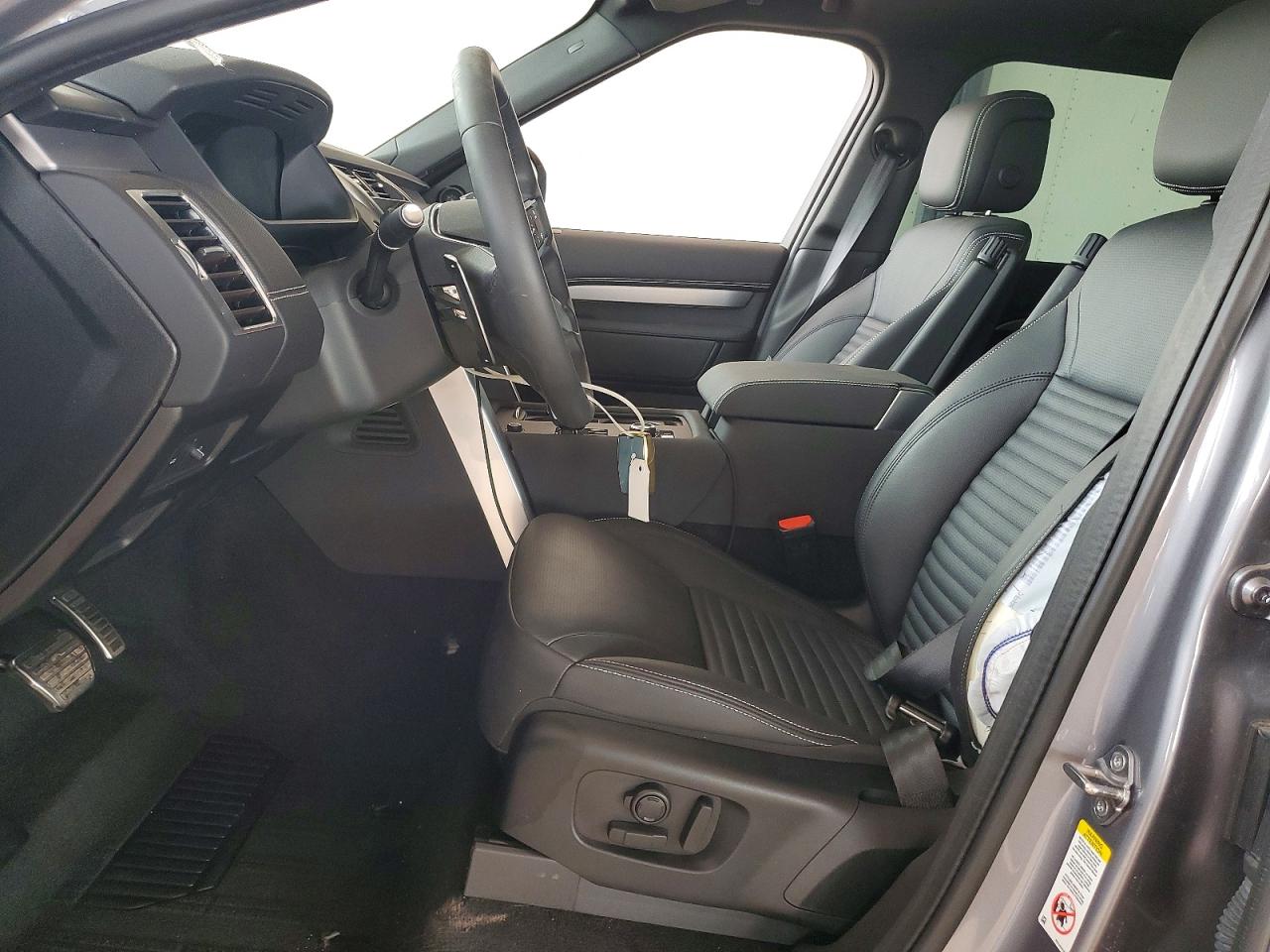 2025 LAND ROVER DISCOVERY
