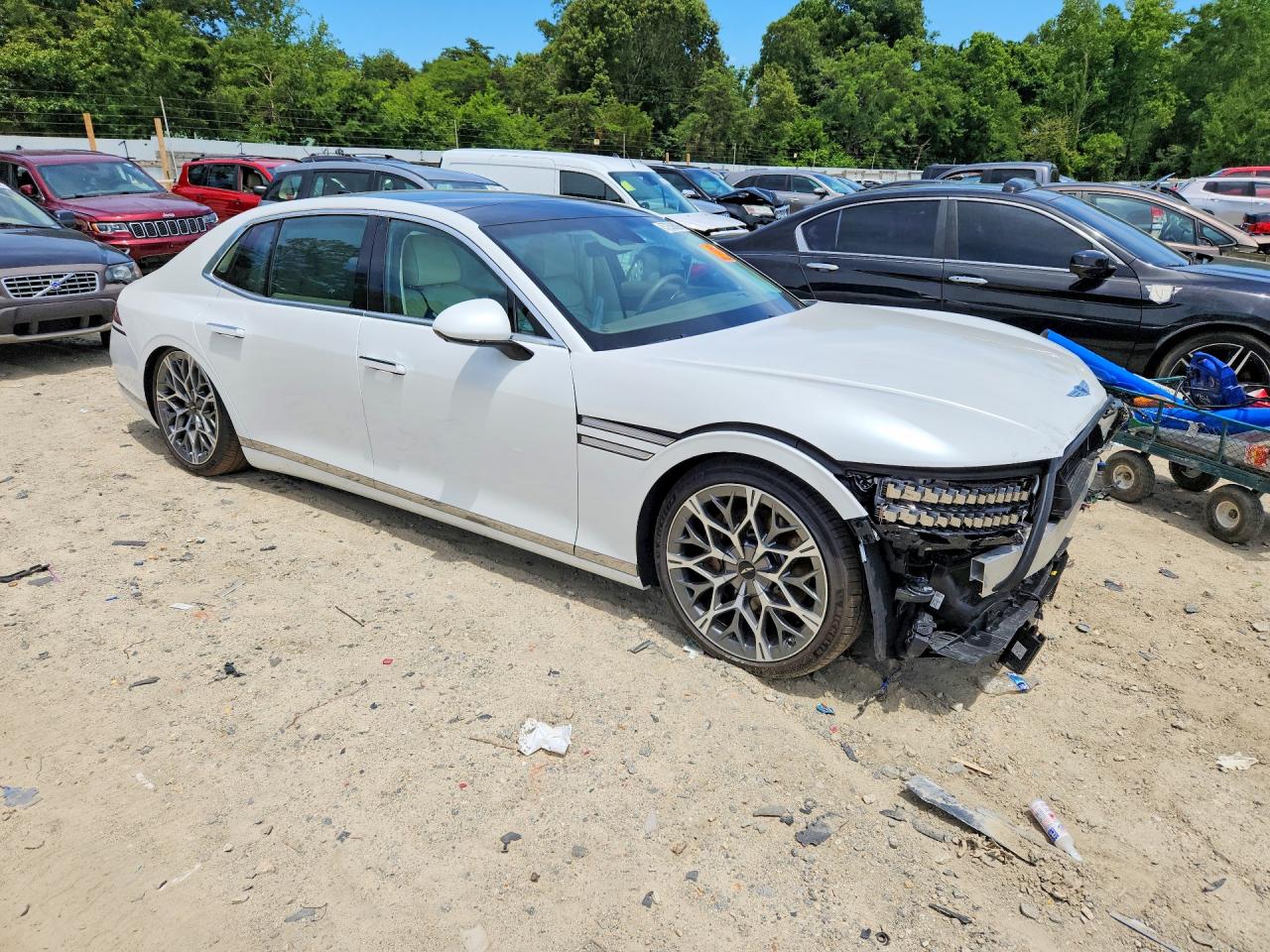 2025 GENESIS G90