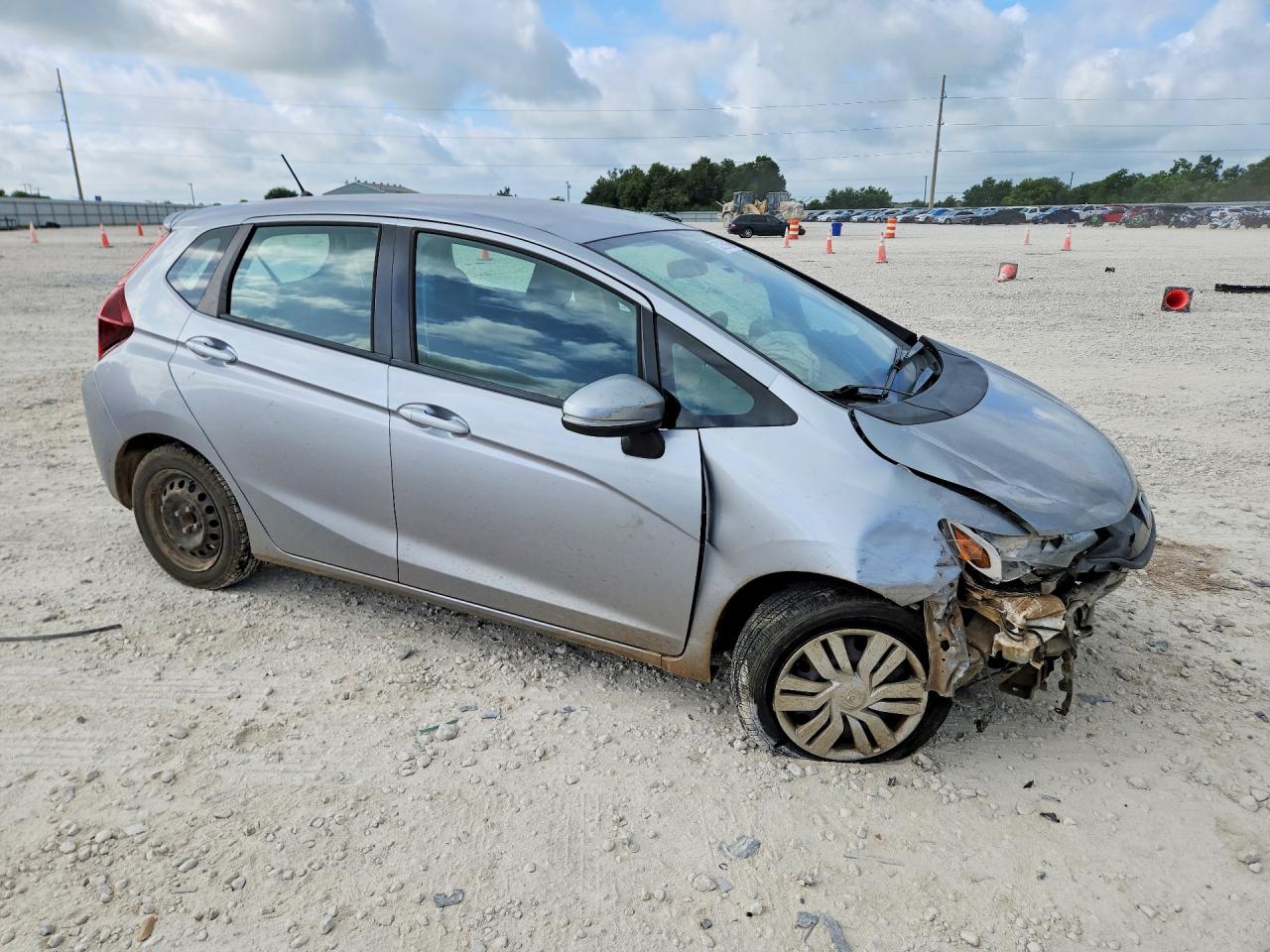 2017 HONDA FIT