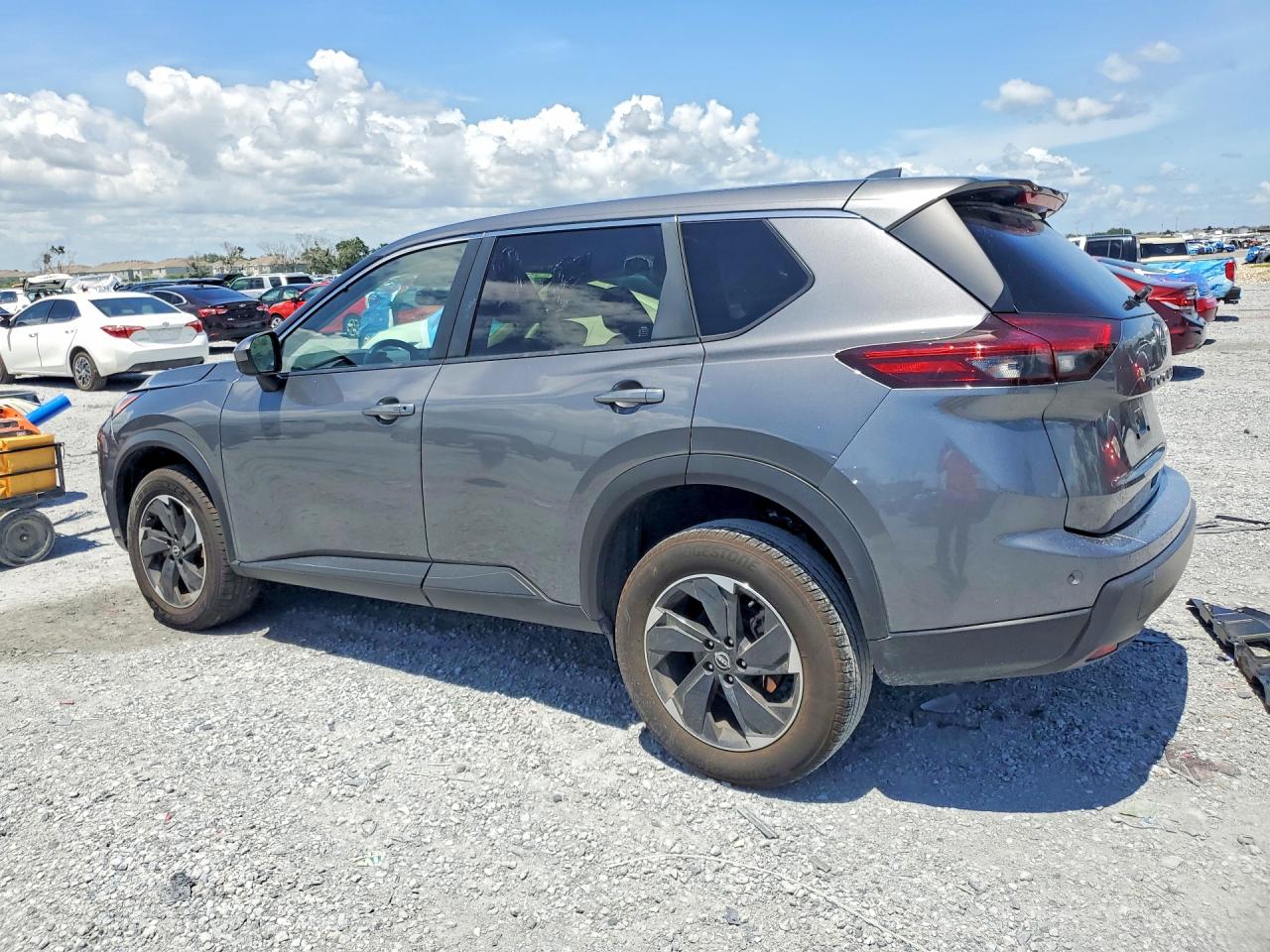 2025 NISSAN ROGUE