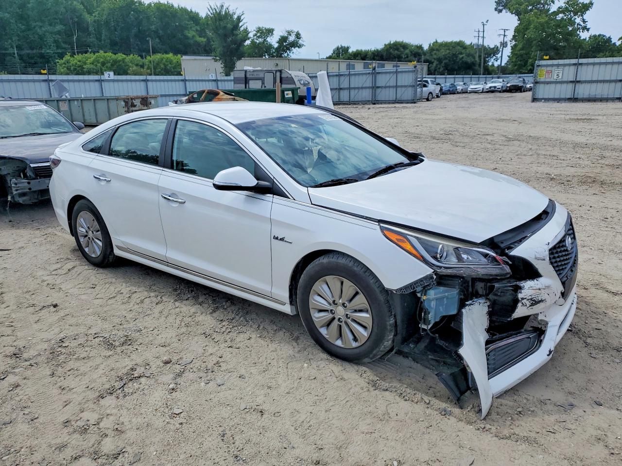 2016 HYUNDAI SONATA