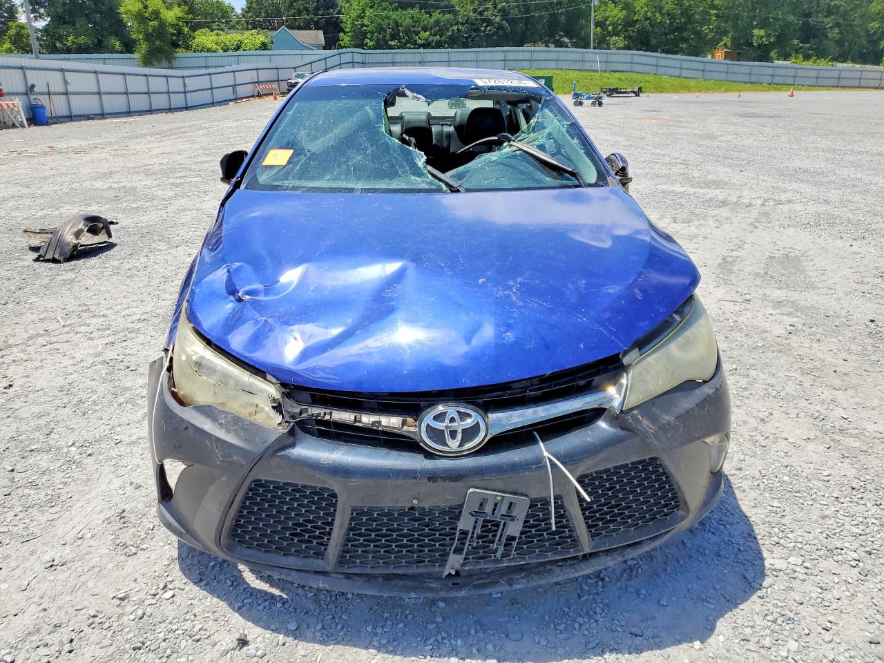 2016 TOYOTA CAMRY