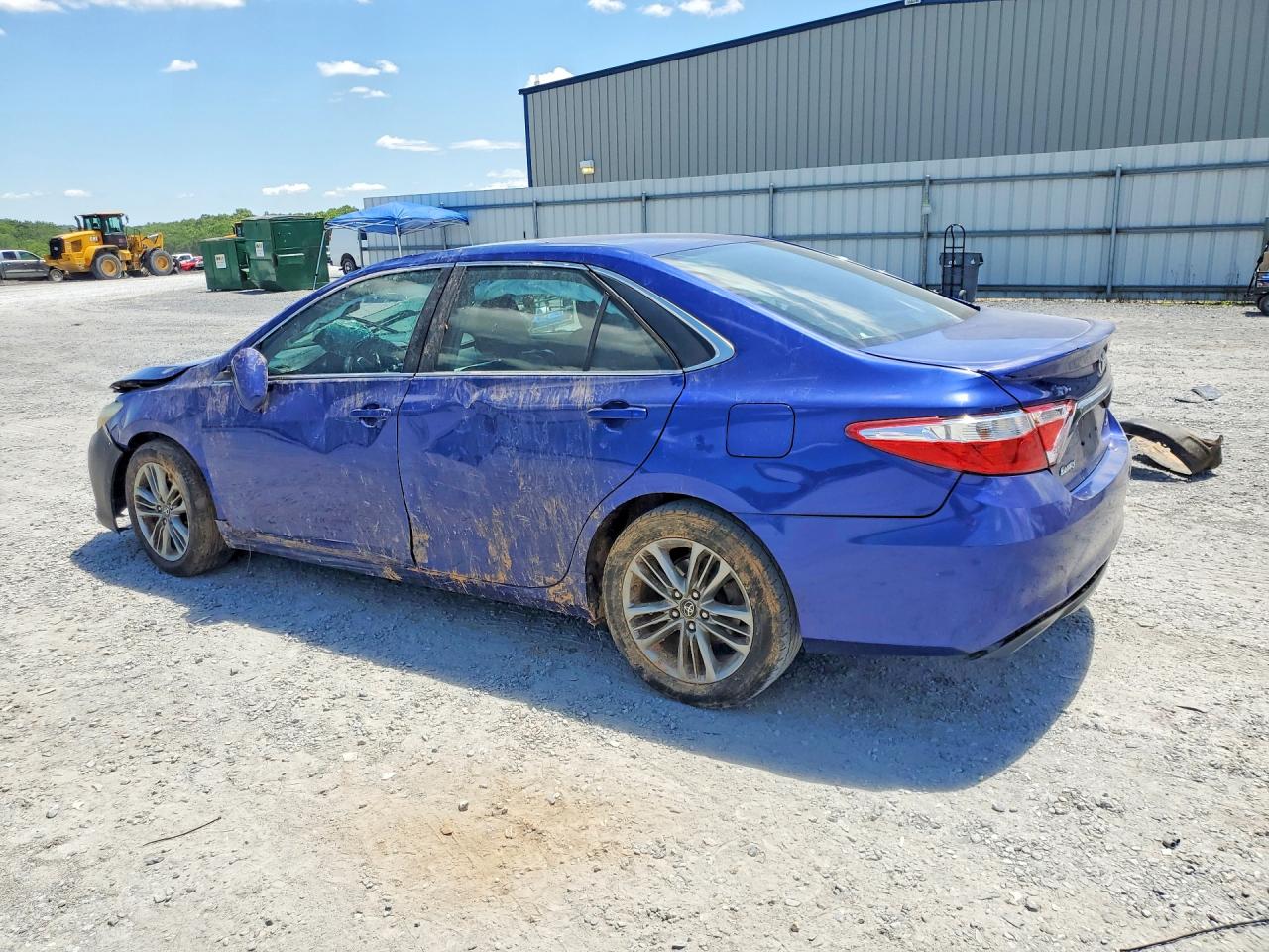 2016 TOYOTA CAMRY