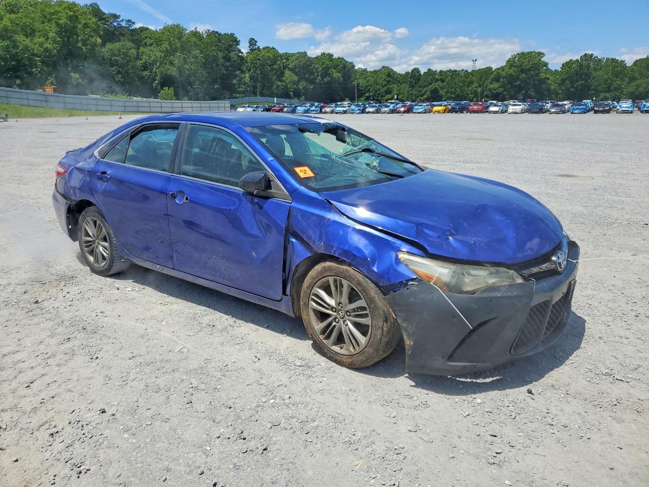2016 TOYOTA CAMRY