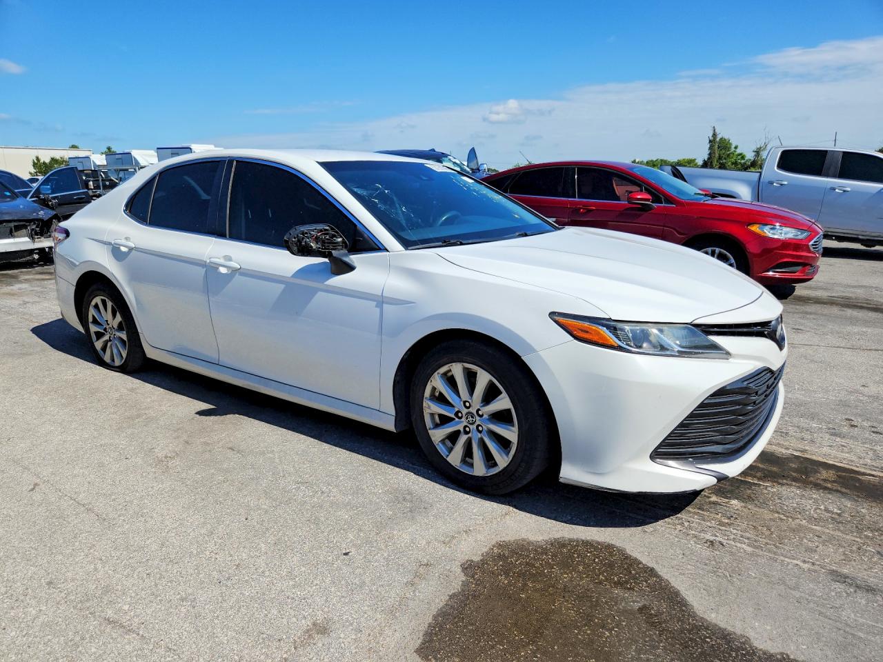 2018 TOYOTA CAMRY