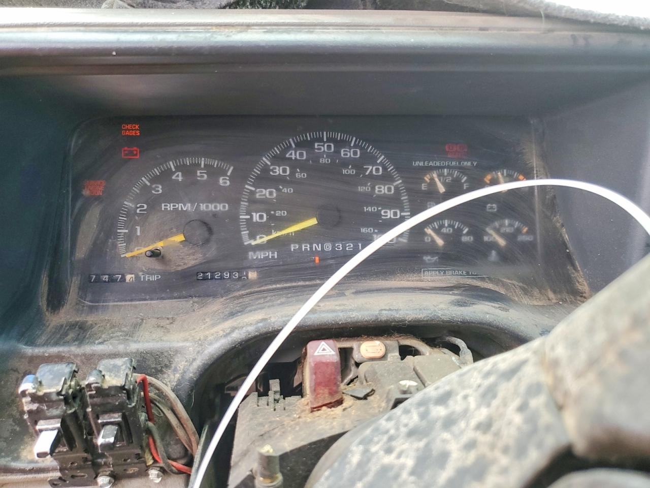 1999 CHEVROLET SUBURBAN
