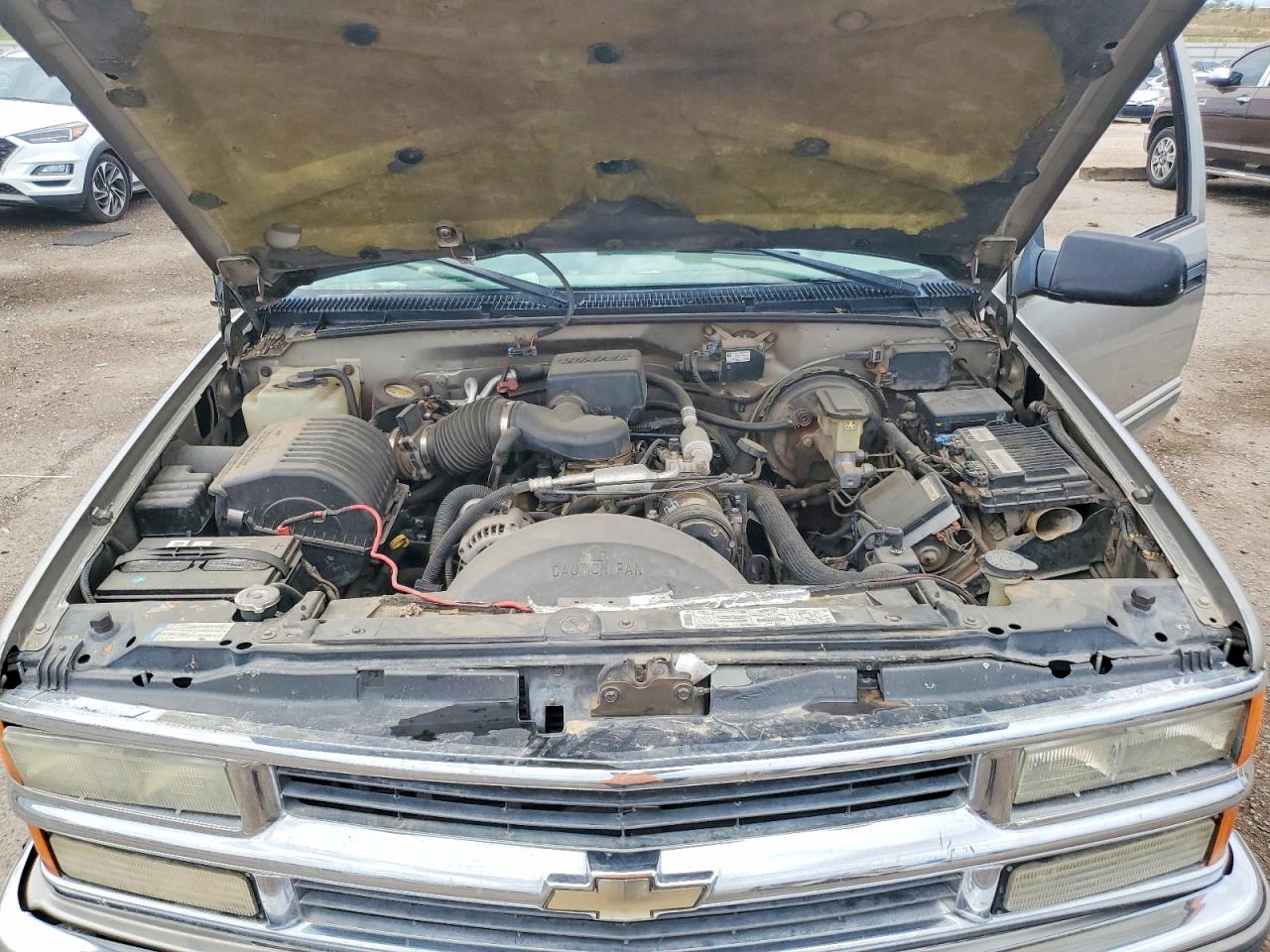 1999 CHEVROLET SUBURBAN