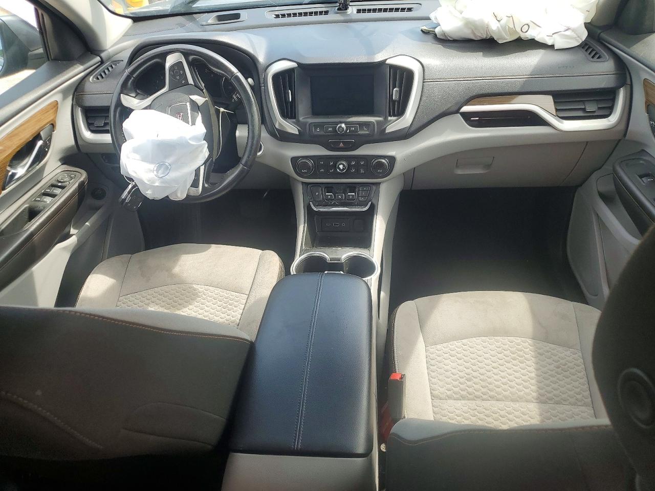 2021 GMC TERRAIN