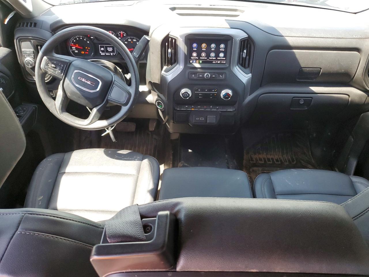 2024 GMC SIERRA