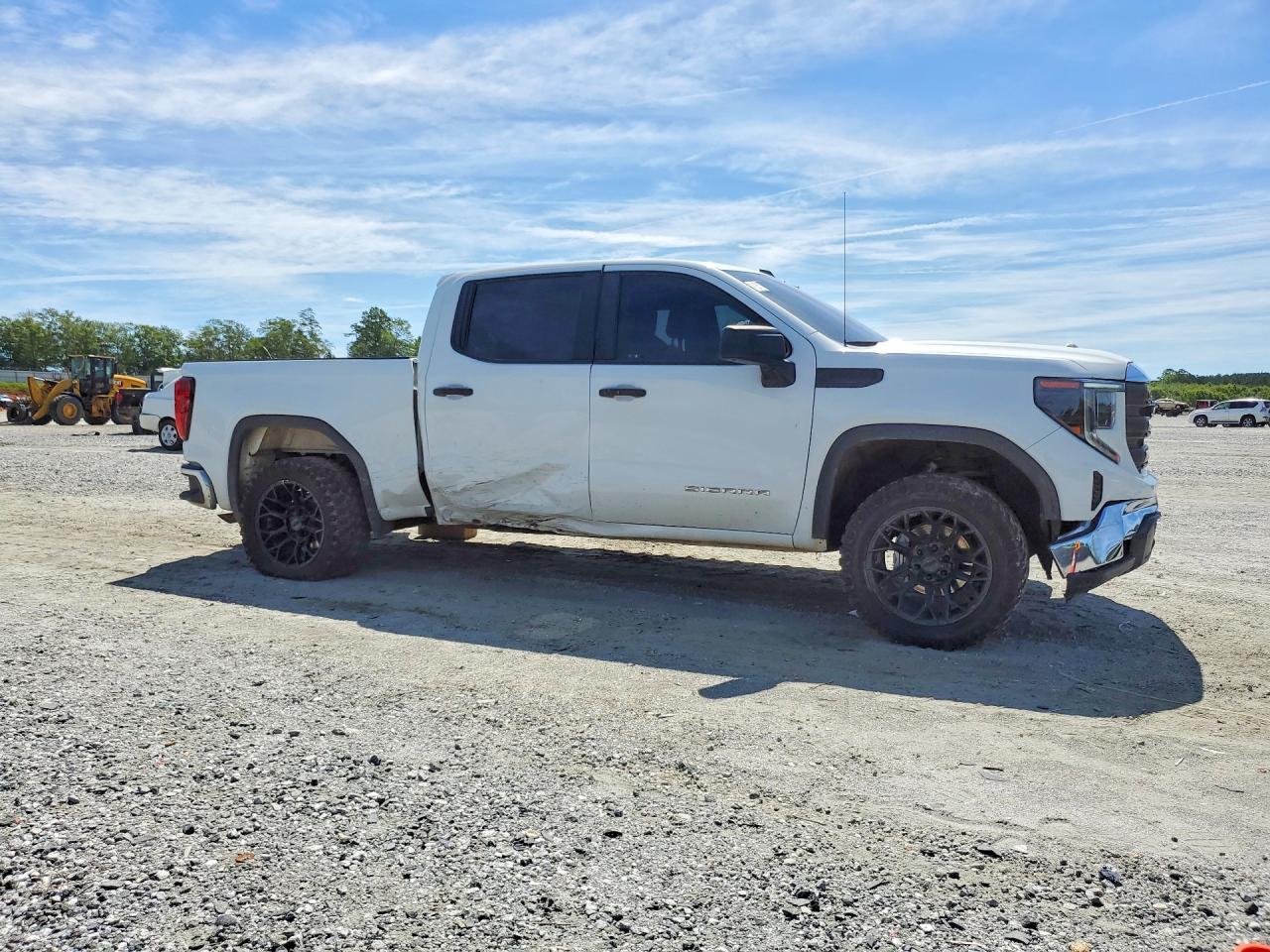 2024 GMC SIERRA