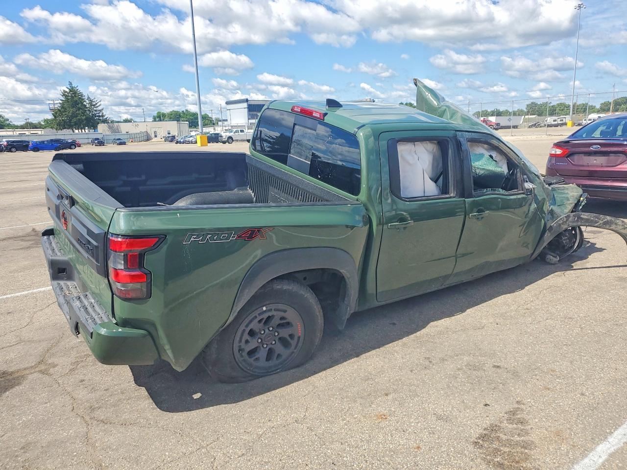 2026 NISSAN FRONTIER