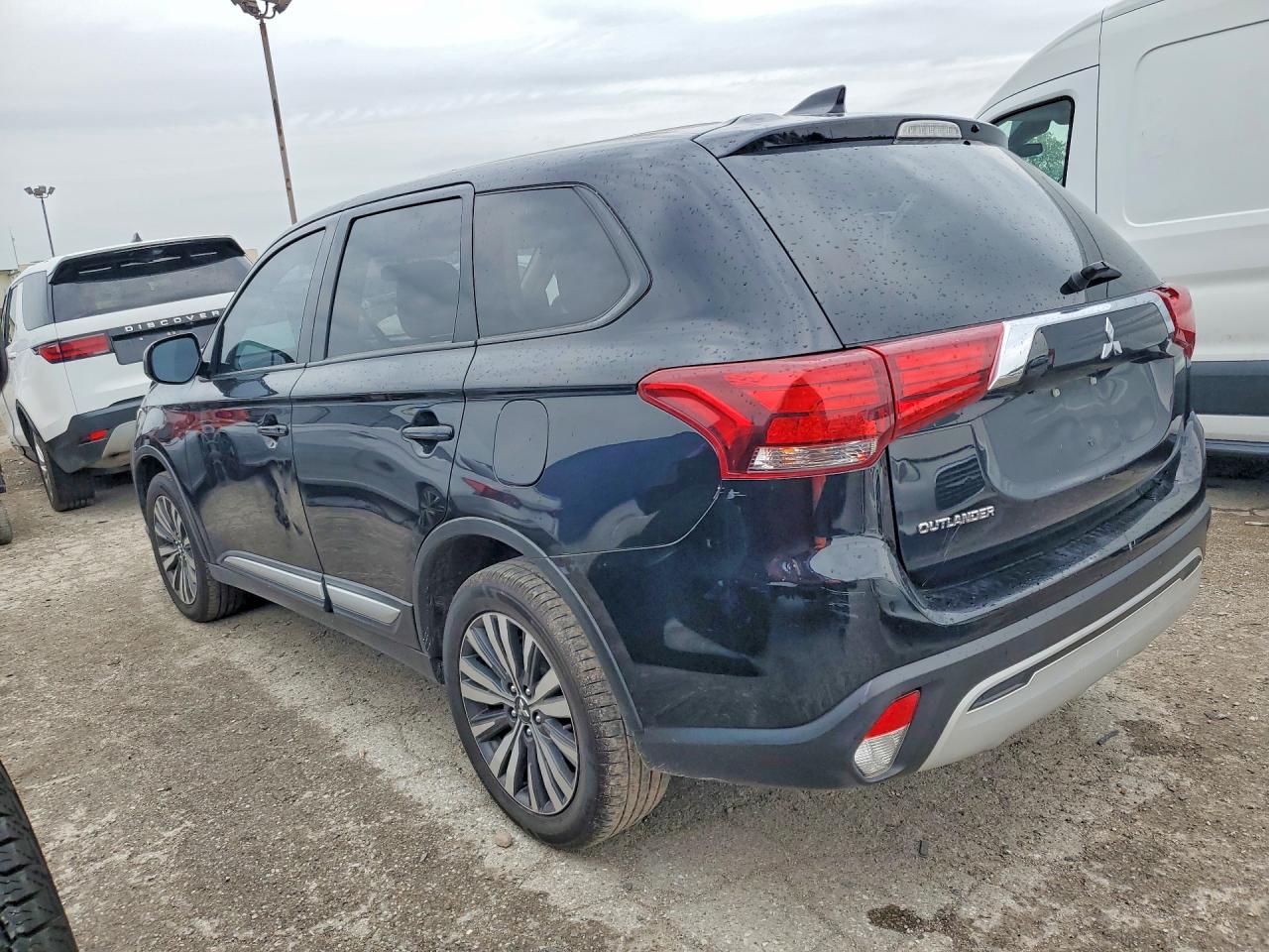 2020 MITSUBISHI OUTLANDER
