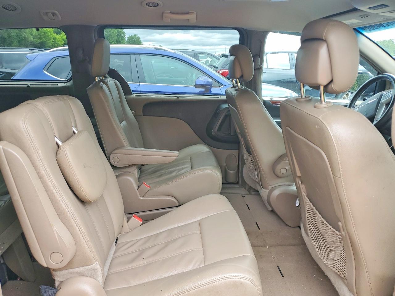 2016 CHRYSLER MINIVAN
