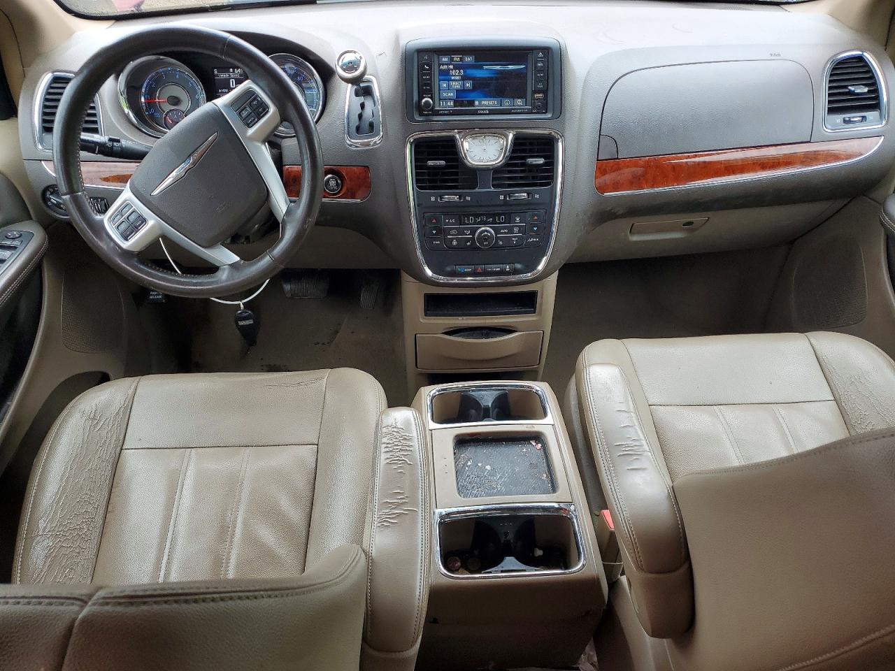 2016 CHRYSLER MINIVAN